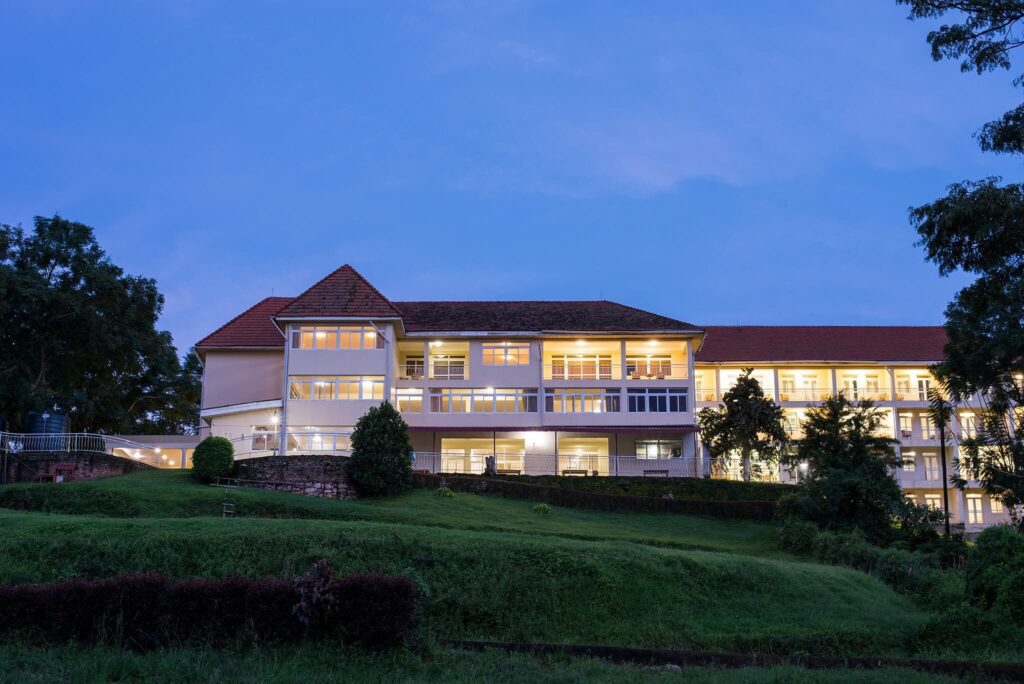 Golf Lane Hotel, Masaka, has an intimate conference hall and a spacious garden for weddings. Image Source: Facebook/@GolfLaneHotelMasaka